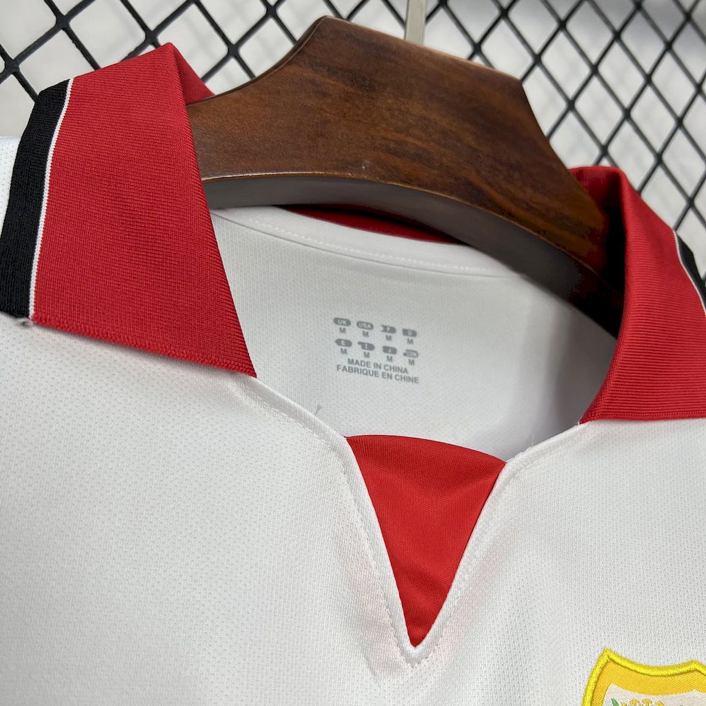 Rayo Vallecano 2001/02 Retro Home Jersey