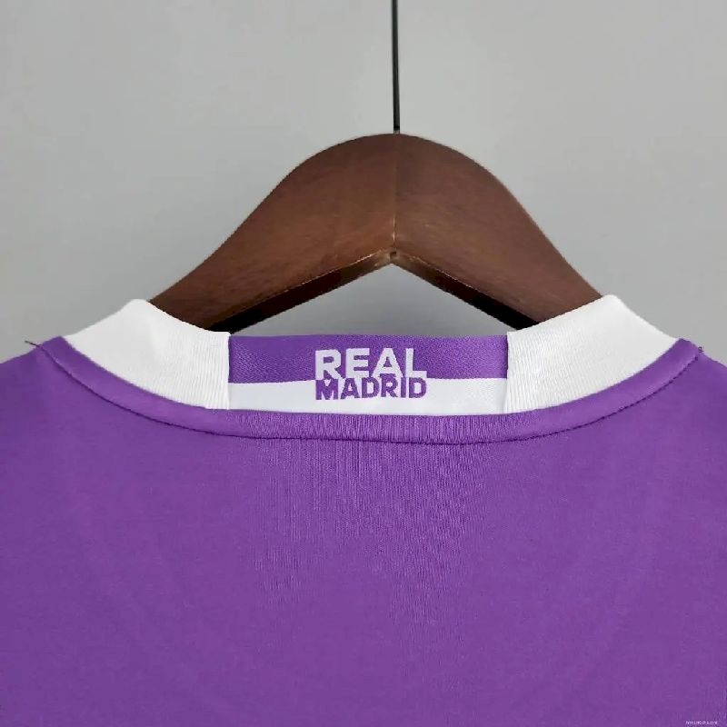 Real Madrid 2016/17 Retro Away Jersey