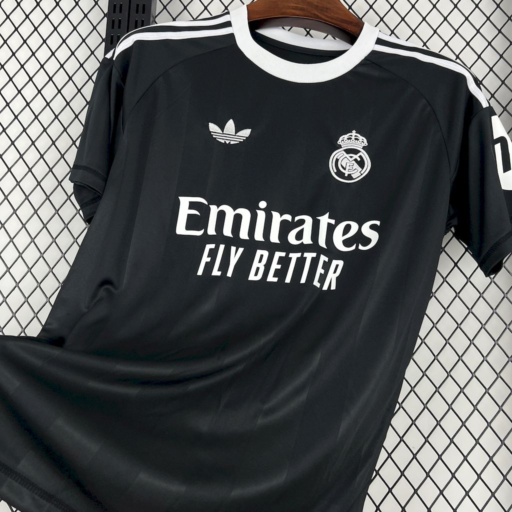 Men’s Real Madrid 2025/26 Training Jersey