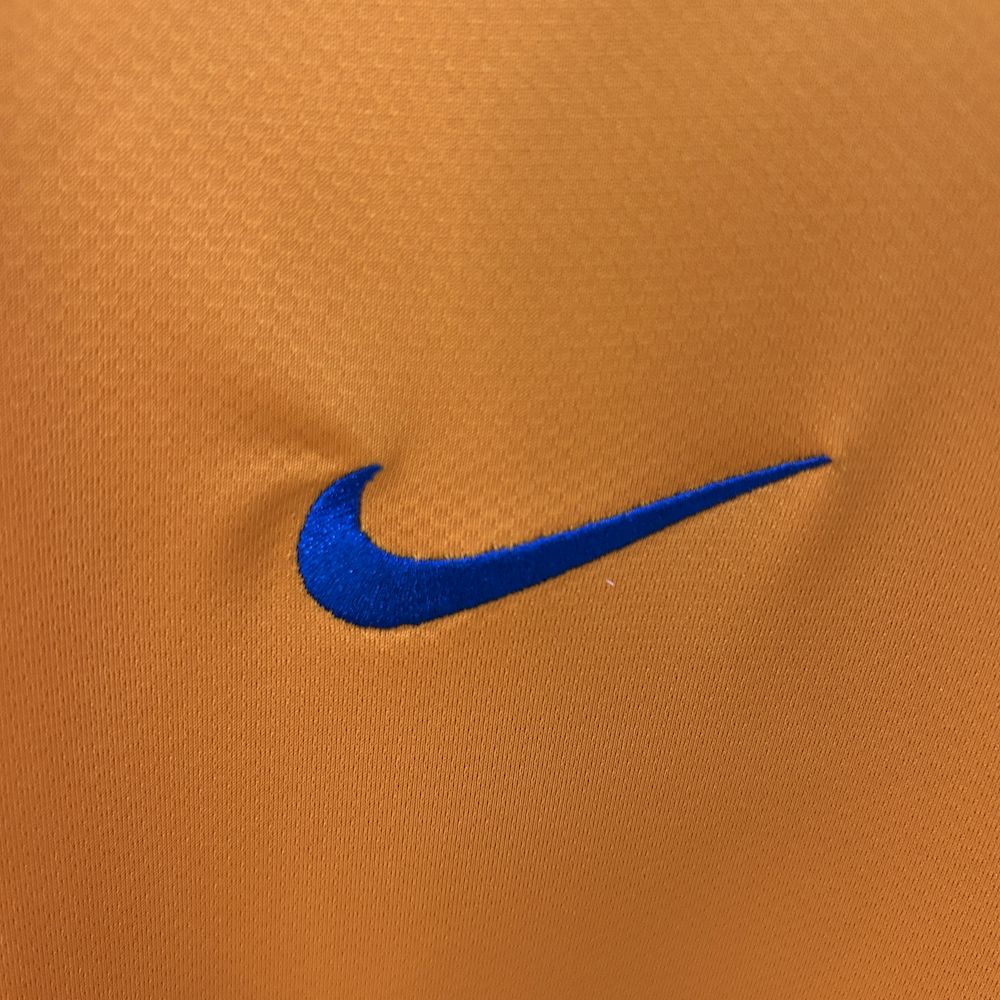 Barcelona 2006/07 Retro Away Jersey
