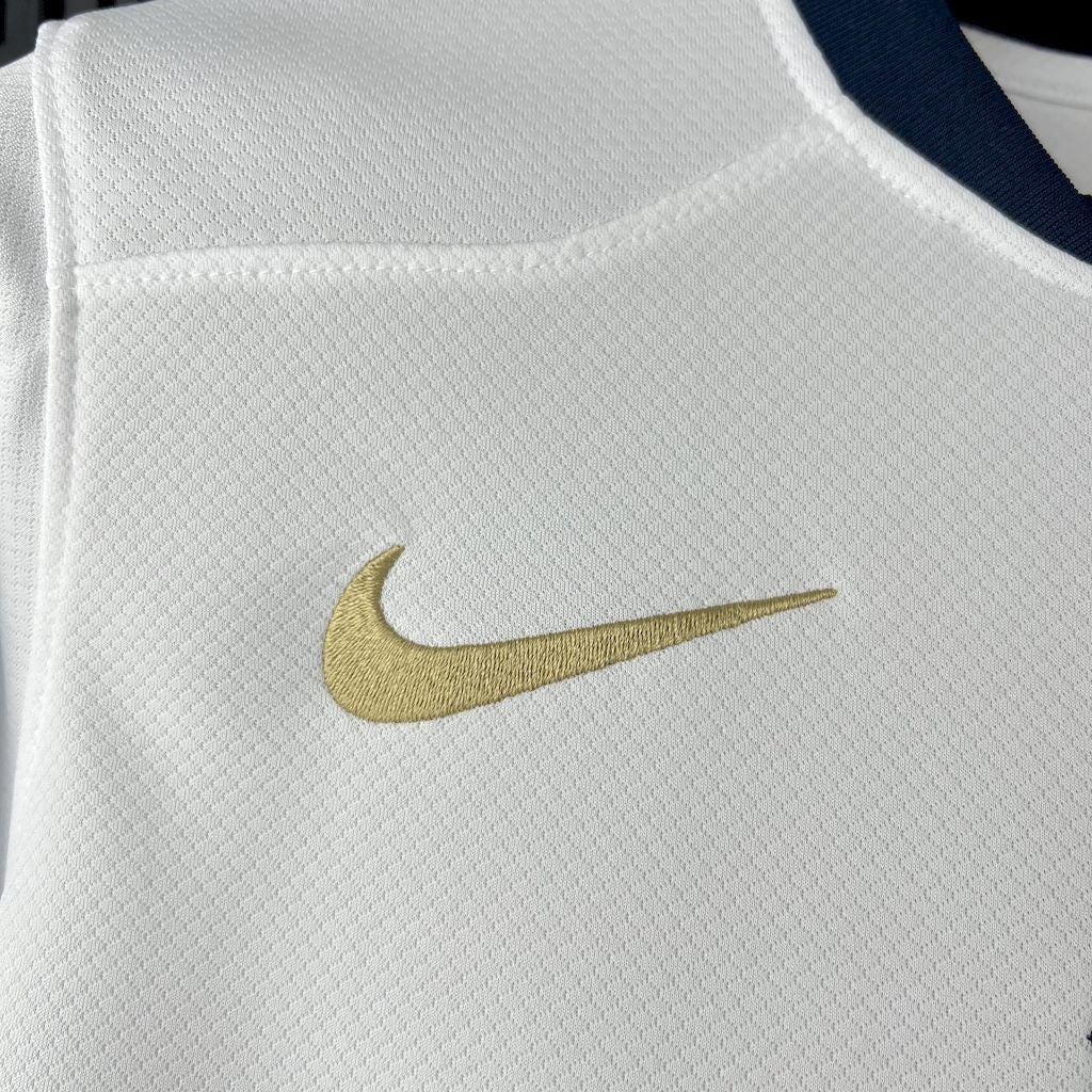 Men’s Barcelona 2025/26 Fan White Special Edition Jersey