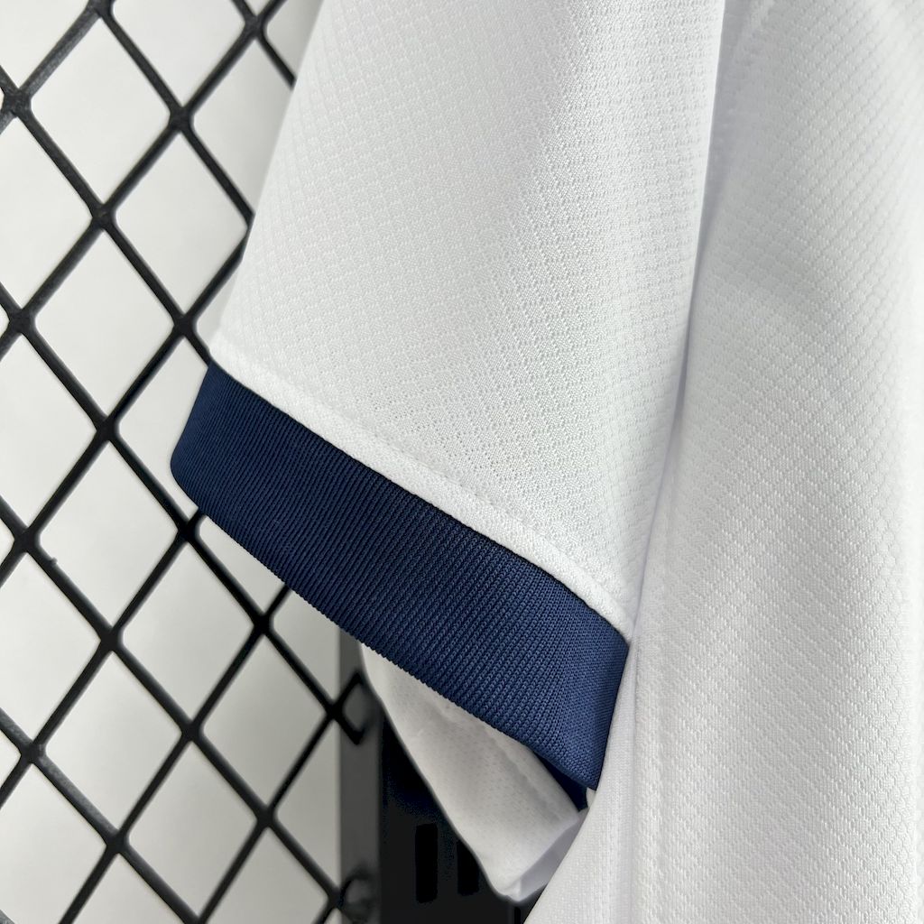 Men’s Barcelona 2025/26 Fan White Special Edition Jersey