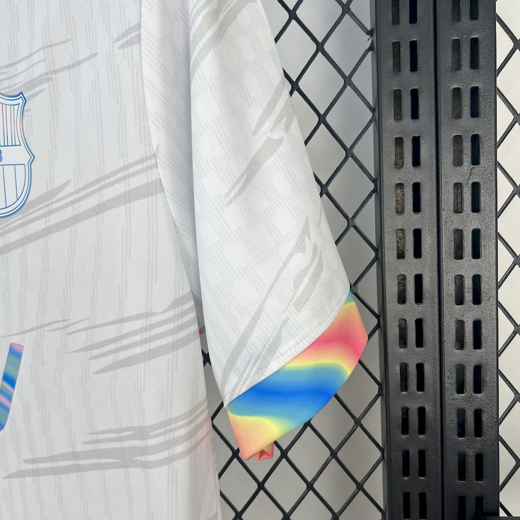 Men’s Barcelona 2025/26 Fan White Special Edition Jersey