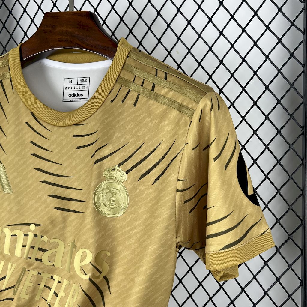 Men’s Real Madrid 2025/26 Training Gold Jersey