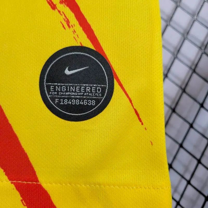 Barcelona 2019/20 Retro Fourth Jersey