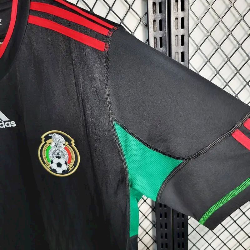 Mexico 2010 Retro Away Jersey