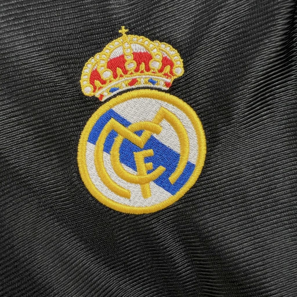 Real Madrid 1998/00 Retro Away Jersey