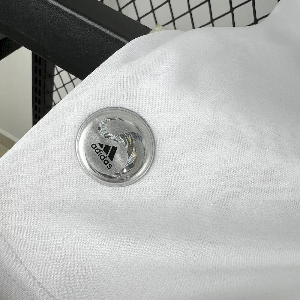Real Madrid 2009/10 Retro Home Jersey