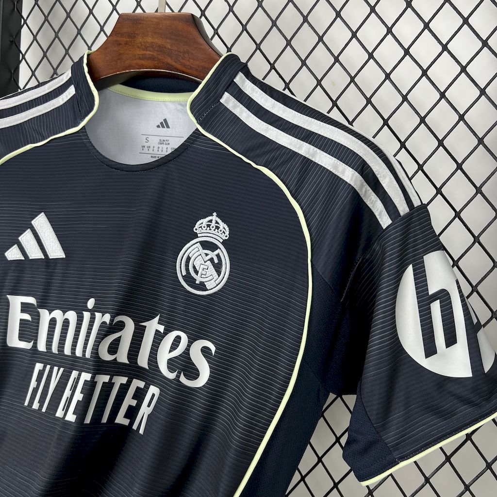 Men’s Real Madrid 2025/26 Fan Away Jersey