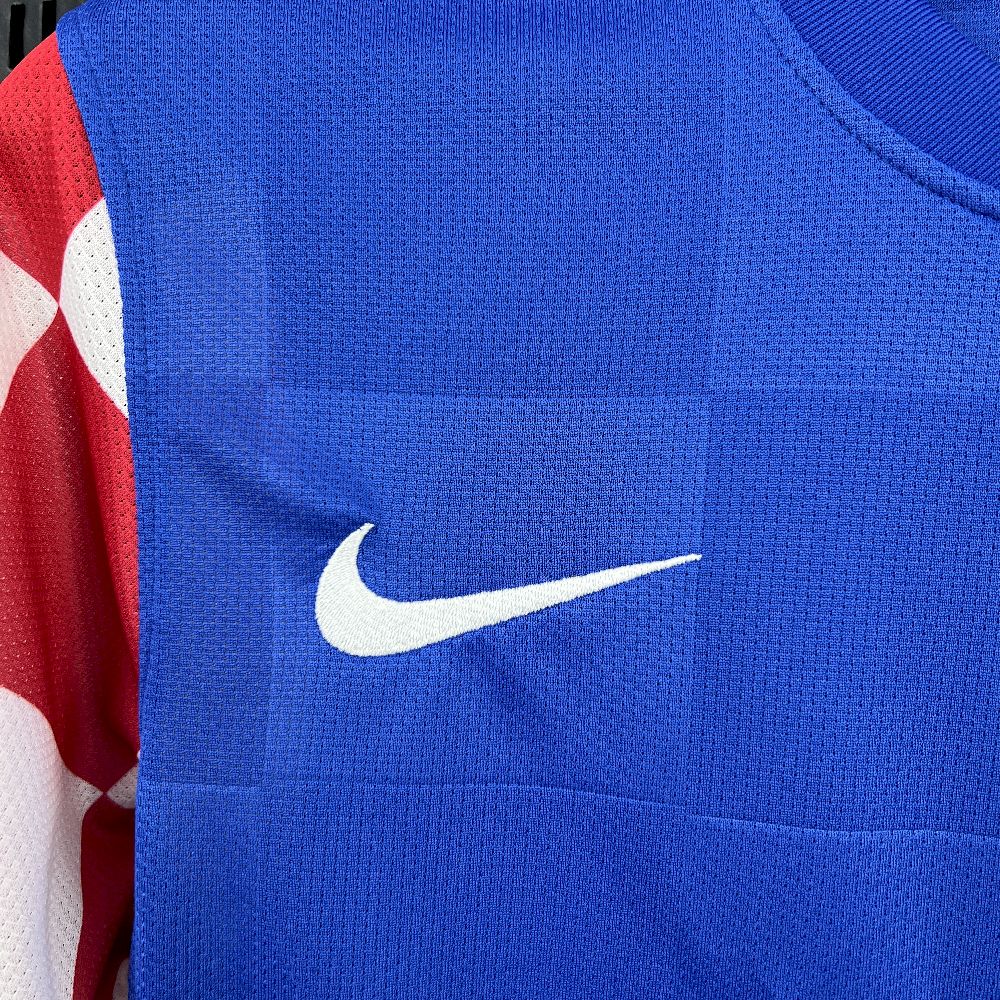 Croatia 2010 Retro Away Jersey