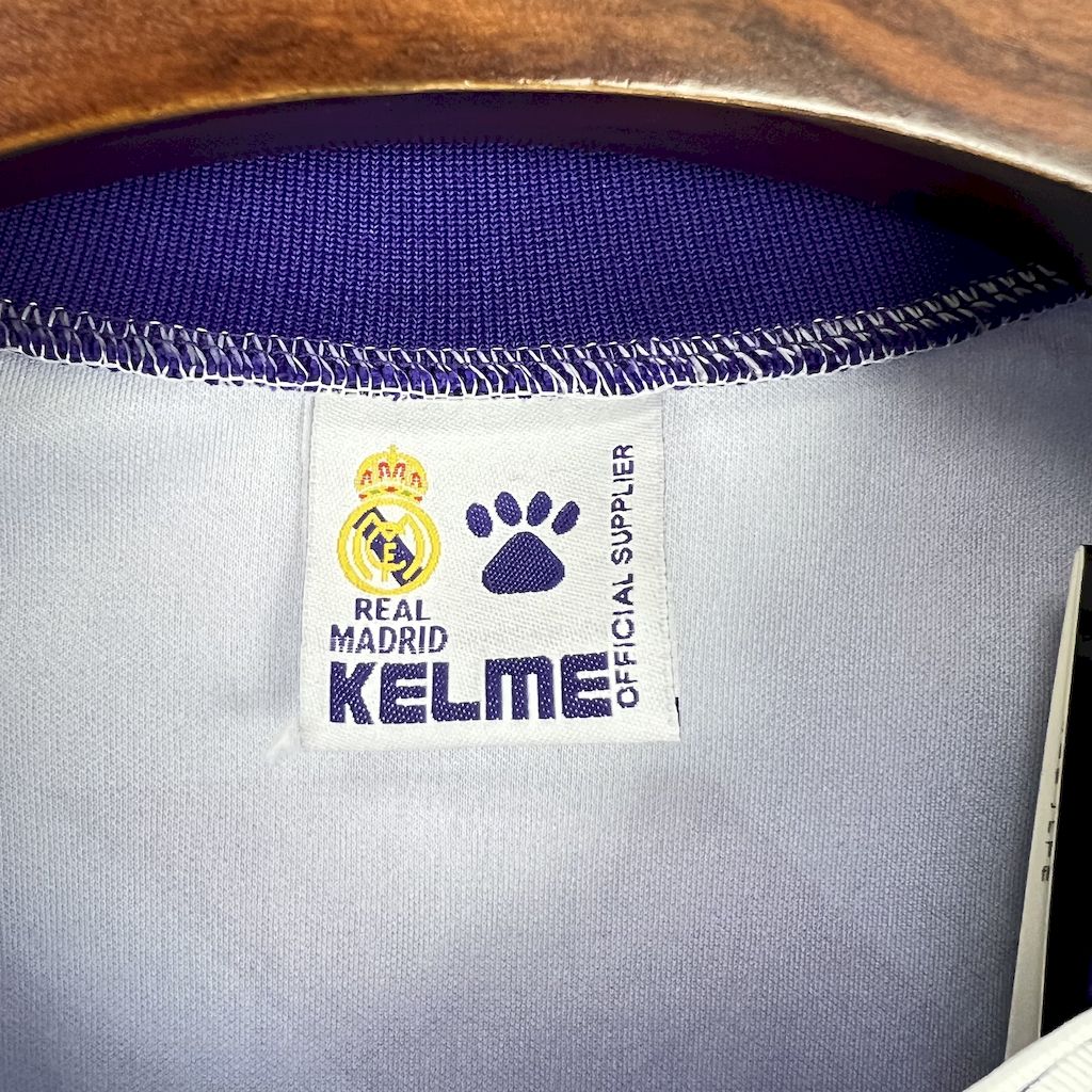 Real Madrid 1994/96 Retro Away Jersey