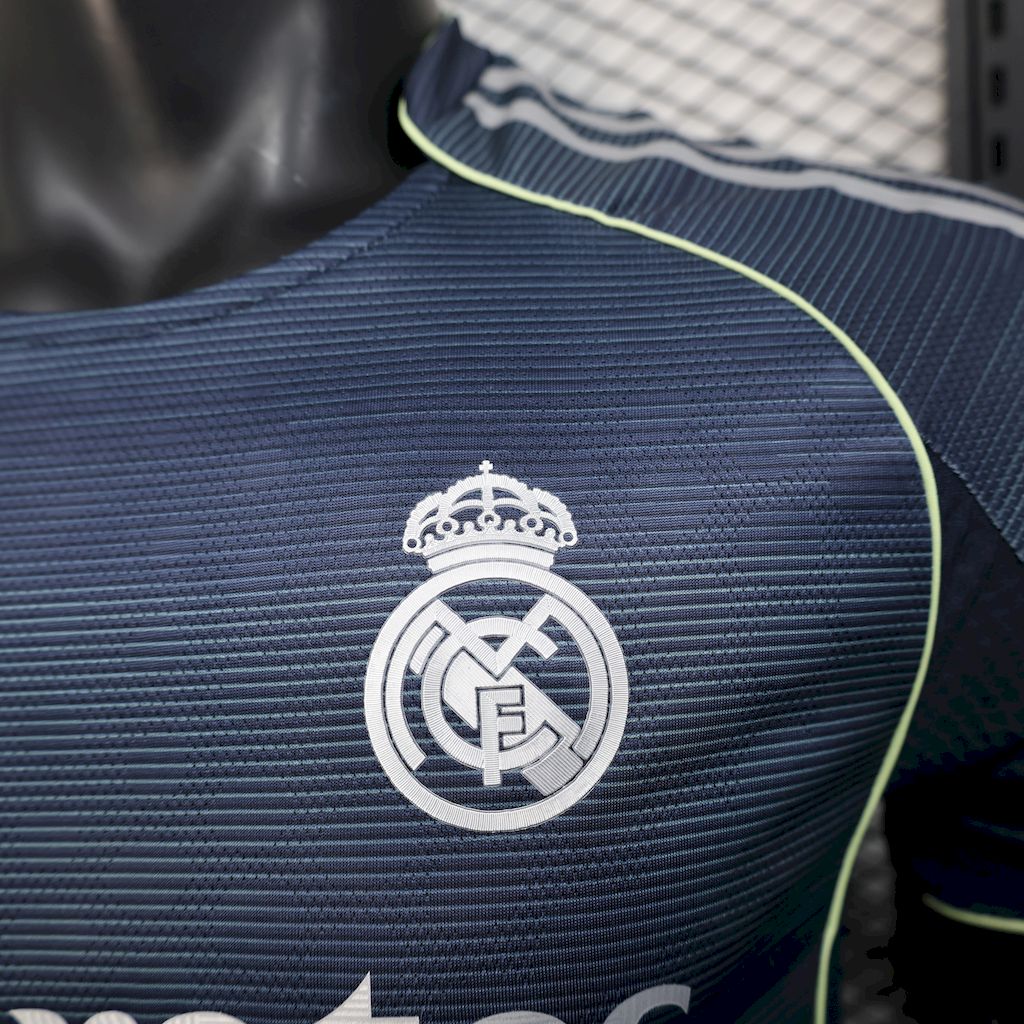Men’s Real Madrid 2025/26 Player Away Jersey