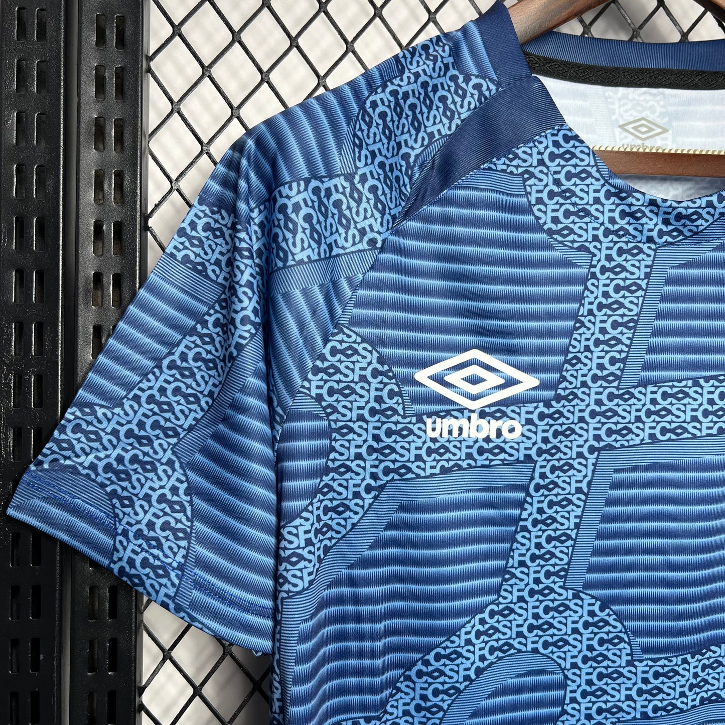 Men's Santos 2024/25 Pre-Match Jersey