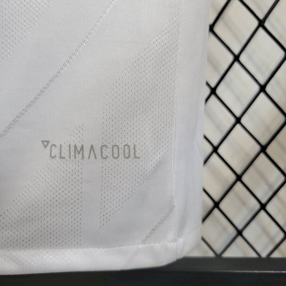 Real Madrid 2017/18 Retro Home Jersey