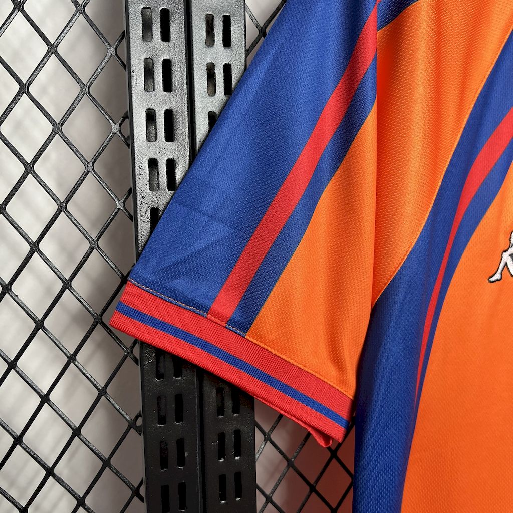 Barcelona 1997/98 Retro Away Jersey