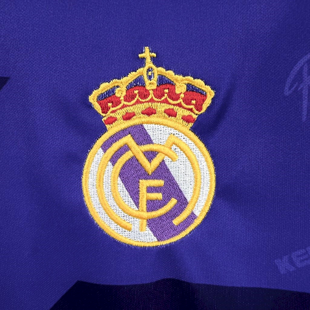 Real Madrid 1994/96 Retro Away Jersey