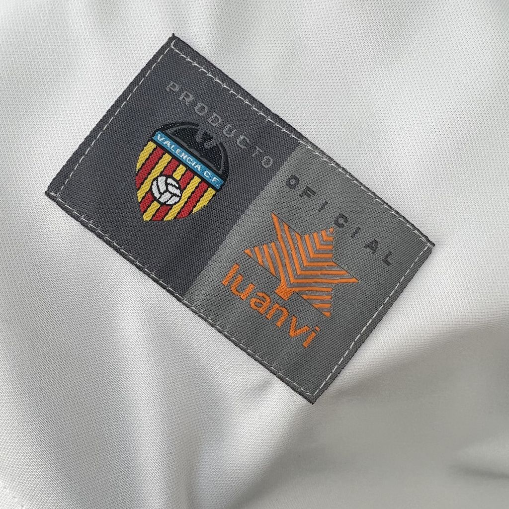 Valencia CF 1999/00 Retro Home Jersey