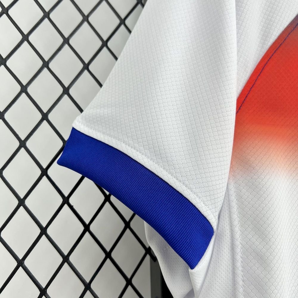 Men's England 2025/26 Home Jersey