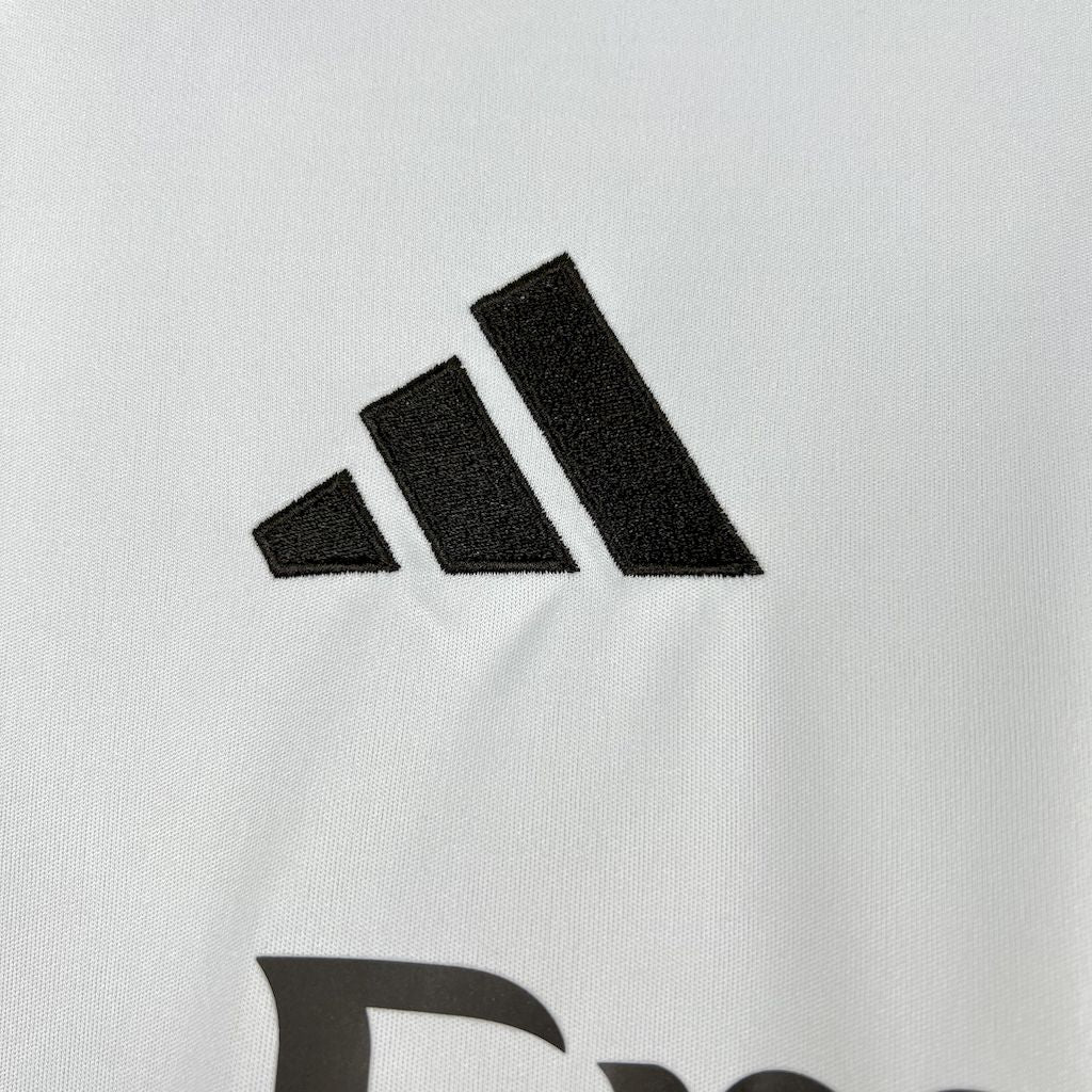 Men’s Real Madrid 2025/26 Fan Home Long Sleeves Jersey