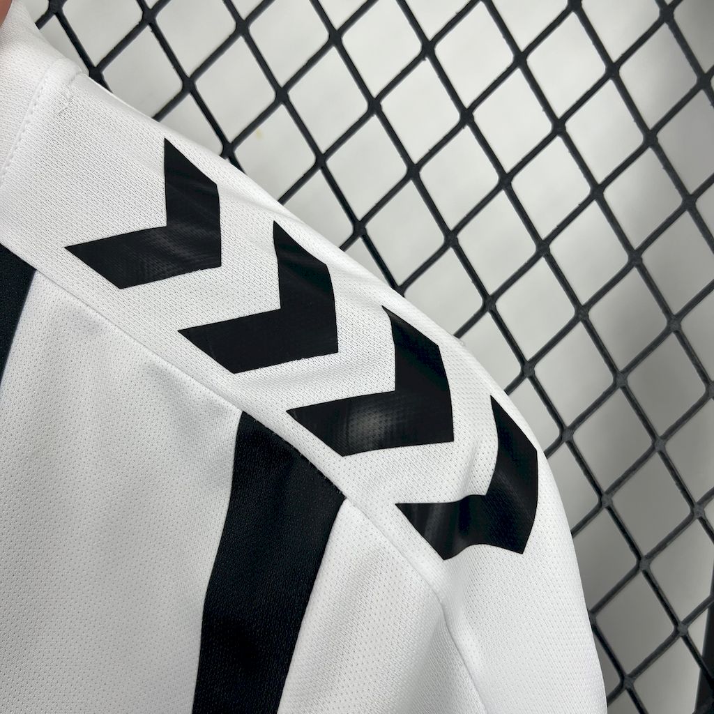 Men’s Real Betis 2025/26 Fan Black and white special edition Jersey