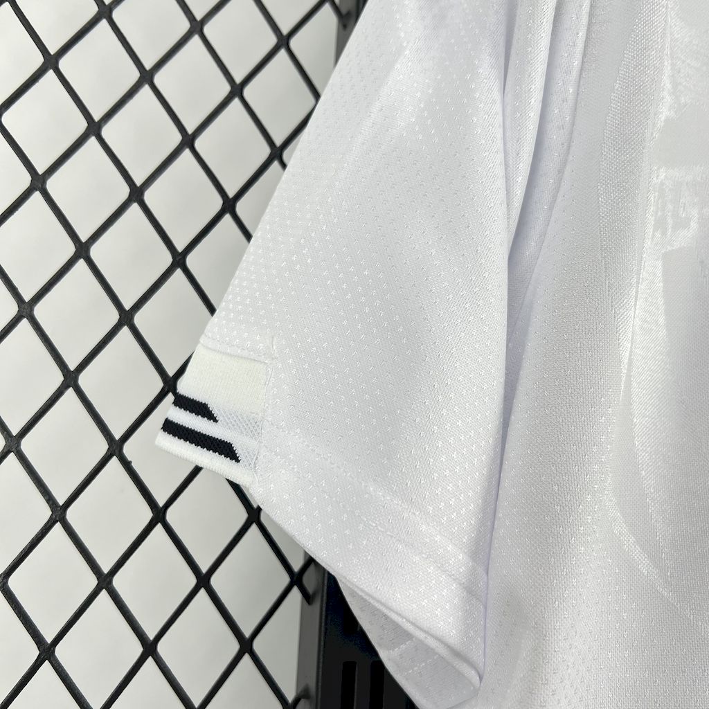 Valencia CF 1999/00 Retro Home Jersey