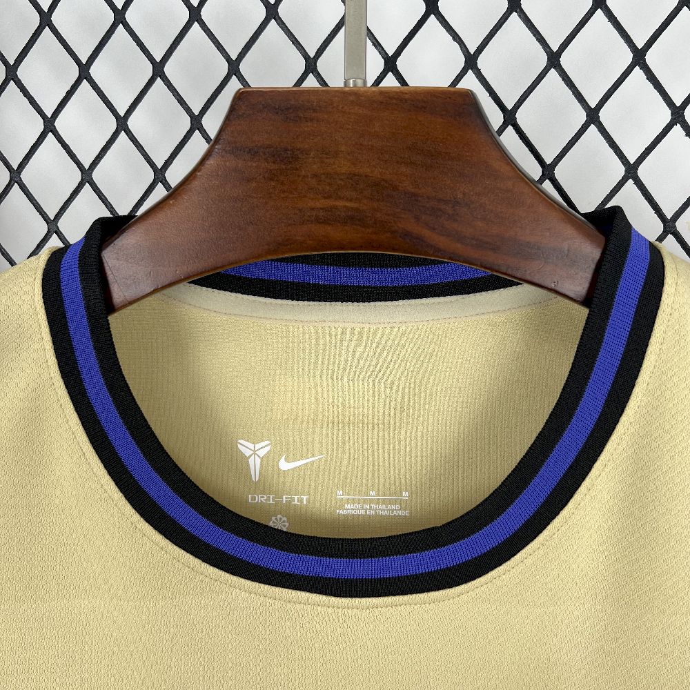 Men’s Barcelona 2025/26 Fan Away Jersey