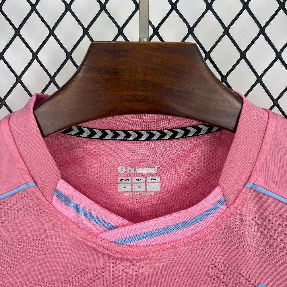 Men’s Celta Vigo 2025/26 Fan Third Jersey