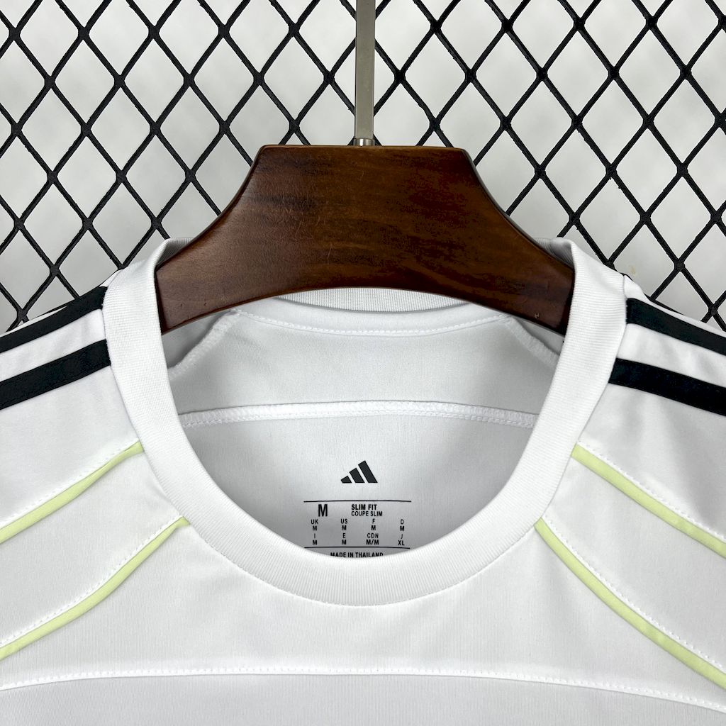 Men’s Real Madrid 2025/26 Leisure Jersey