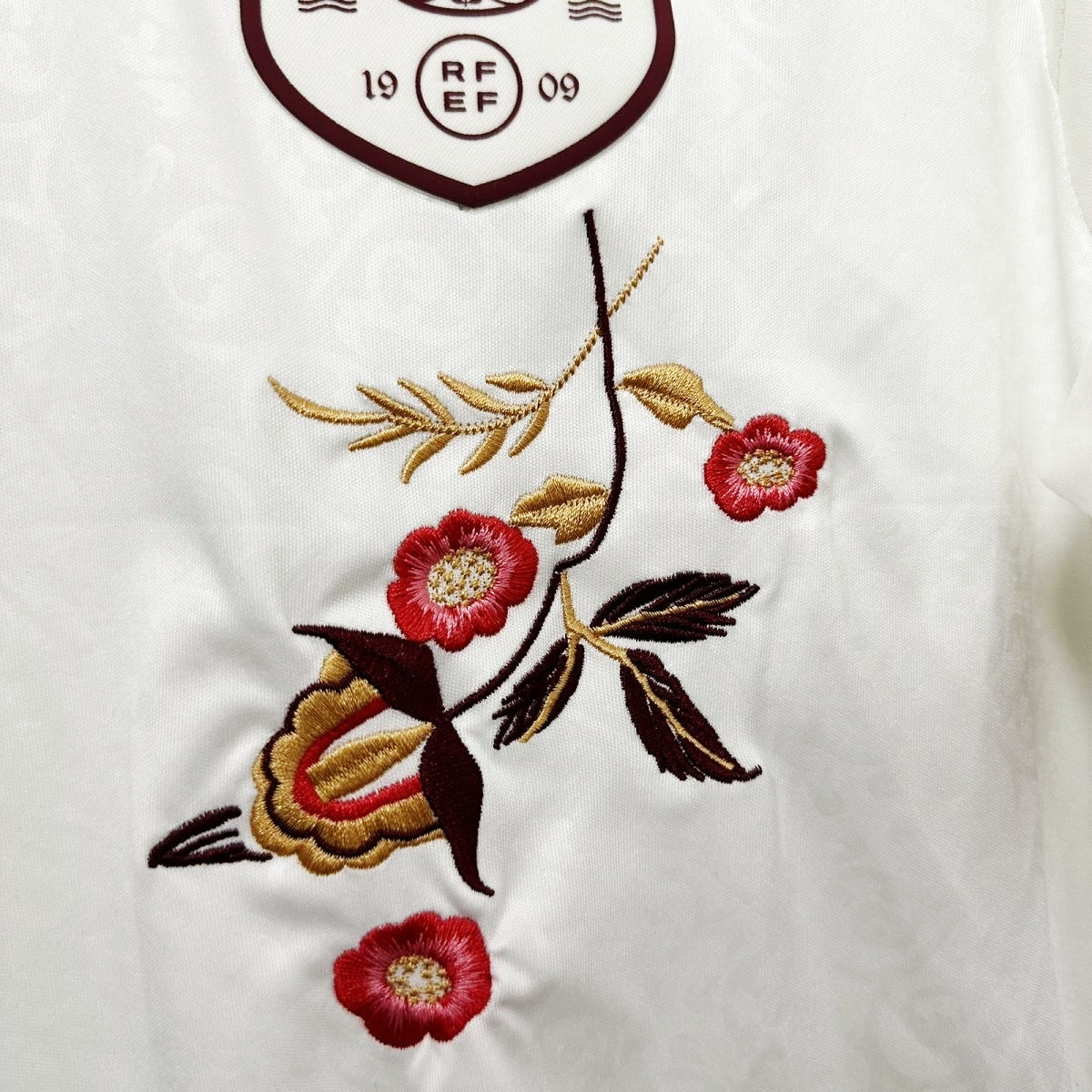 Mens Spain x Embroidery 2026 World Cup Away Jersey - Image 4
