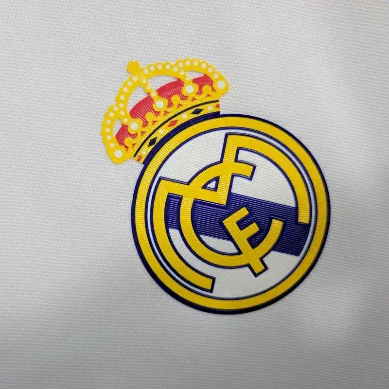 Real Madrid 2016/17 Retro Home Jersey