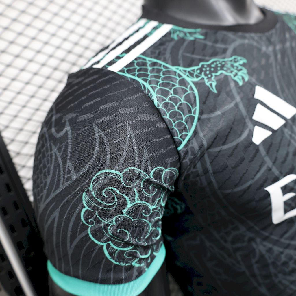 Men’s Real Madrid 2025/26 Player Black Green Dragon Edition Jersey