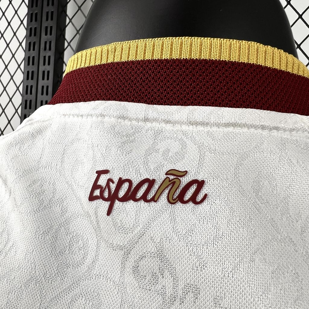 Mens Spain 2026 World Cup Home Jersey Player Version - Image 17