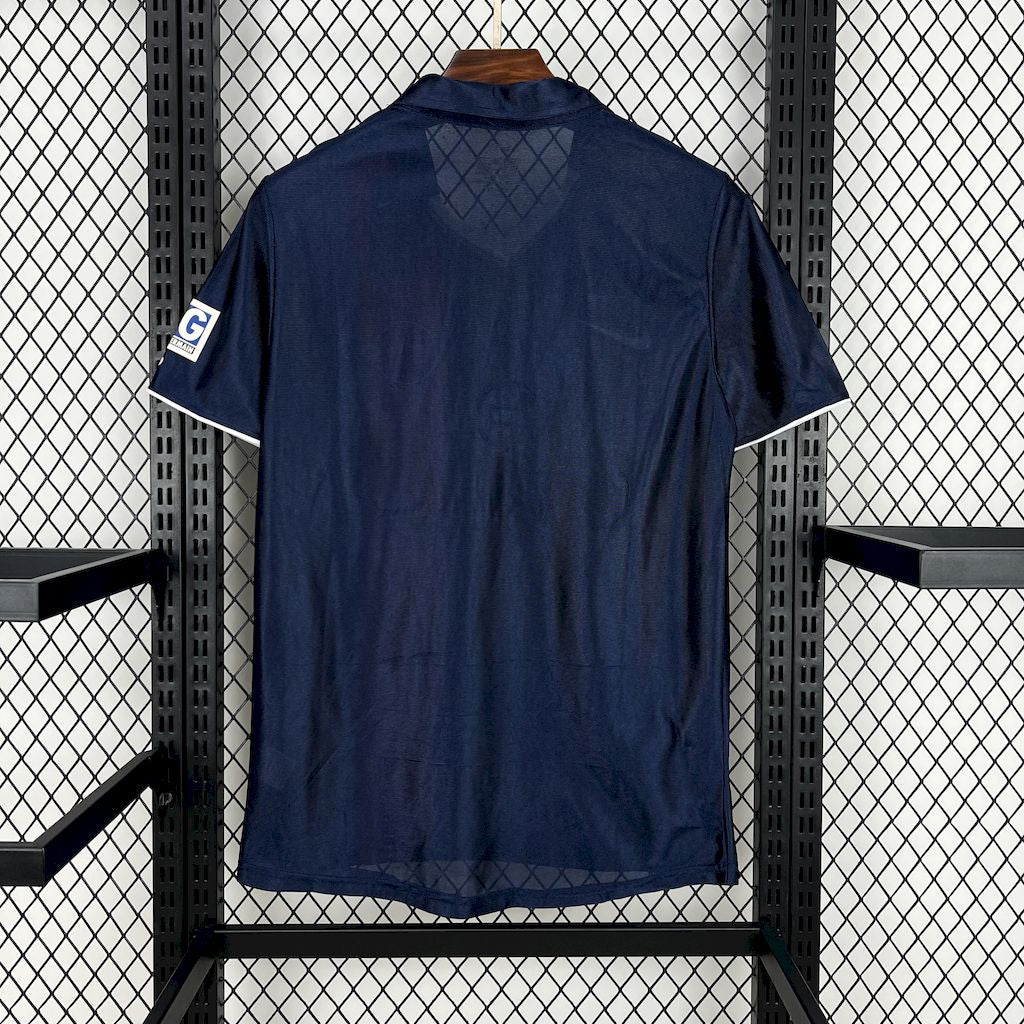 Paris Saint-Germain 2001/2002 Retro Home Jersey