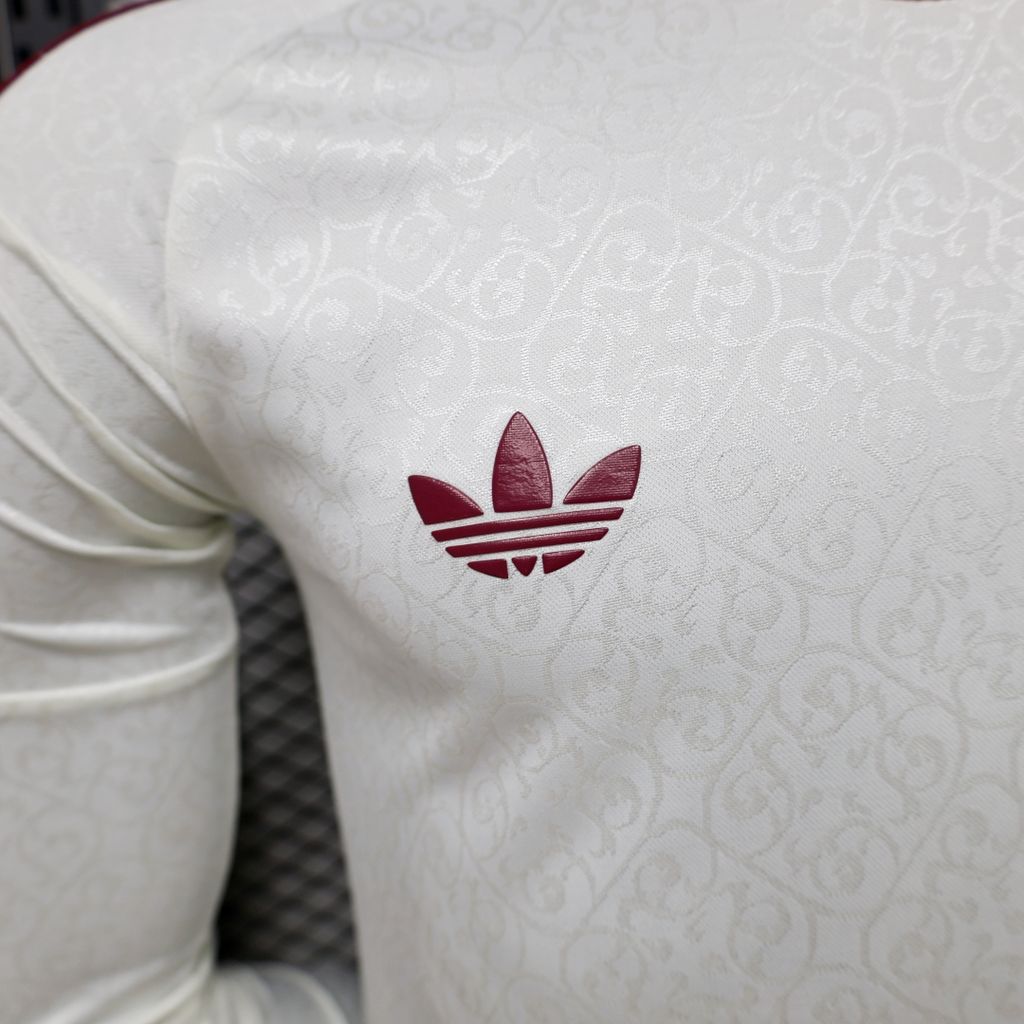 Mens Spain 2026 World Cup Away Long Sleeve Jersey Player Version - Image 2