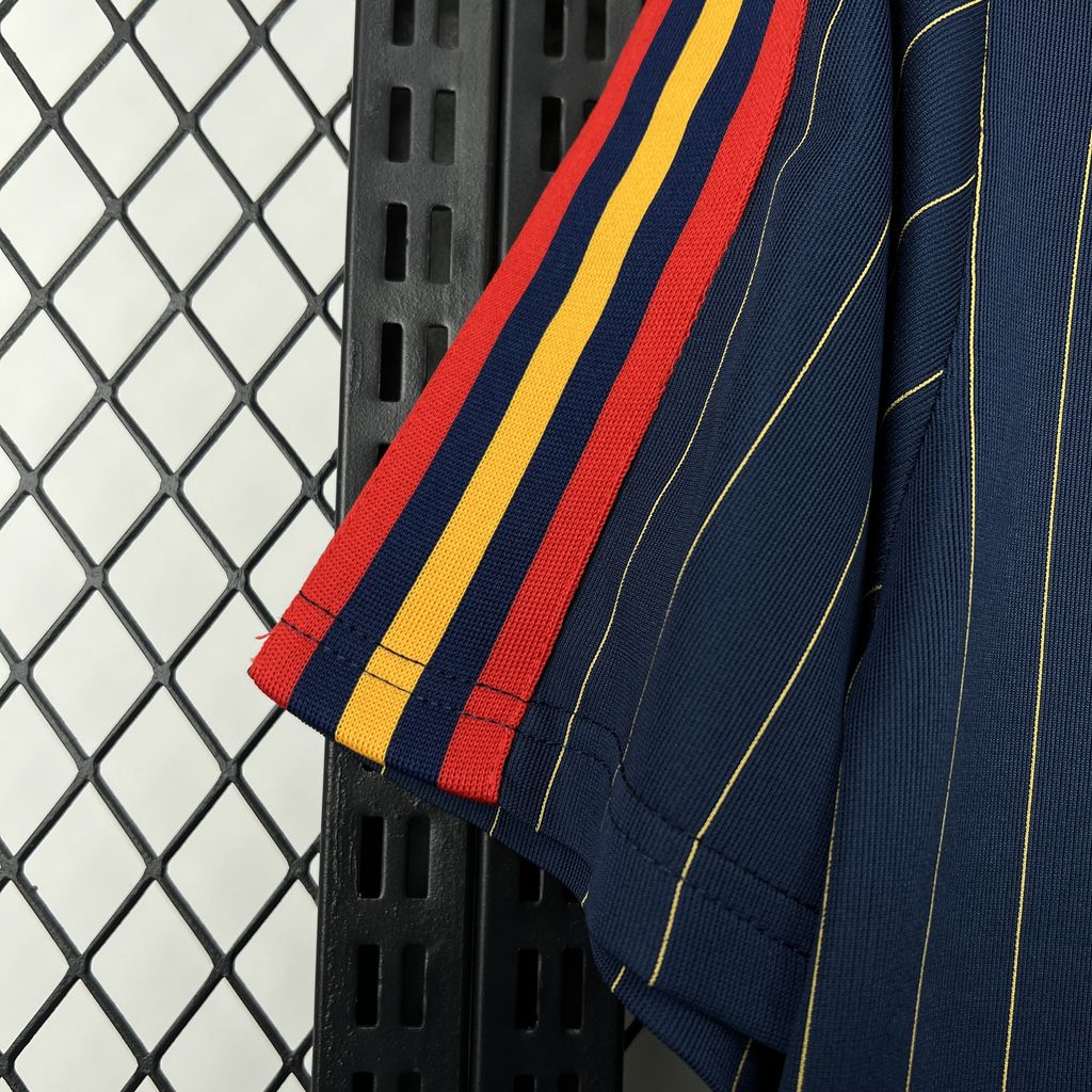 Mens Spain 2026 Terrace Icons Jersey - Image 4