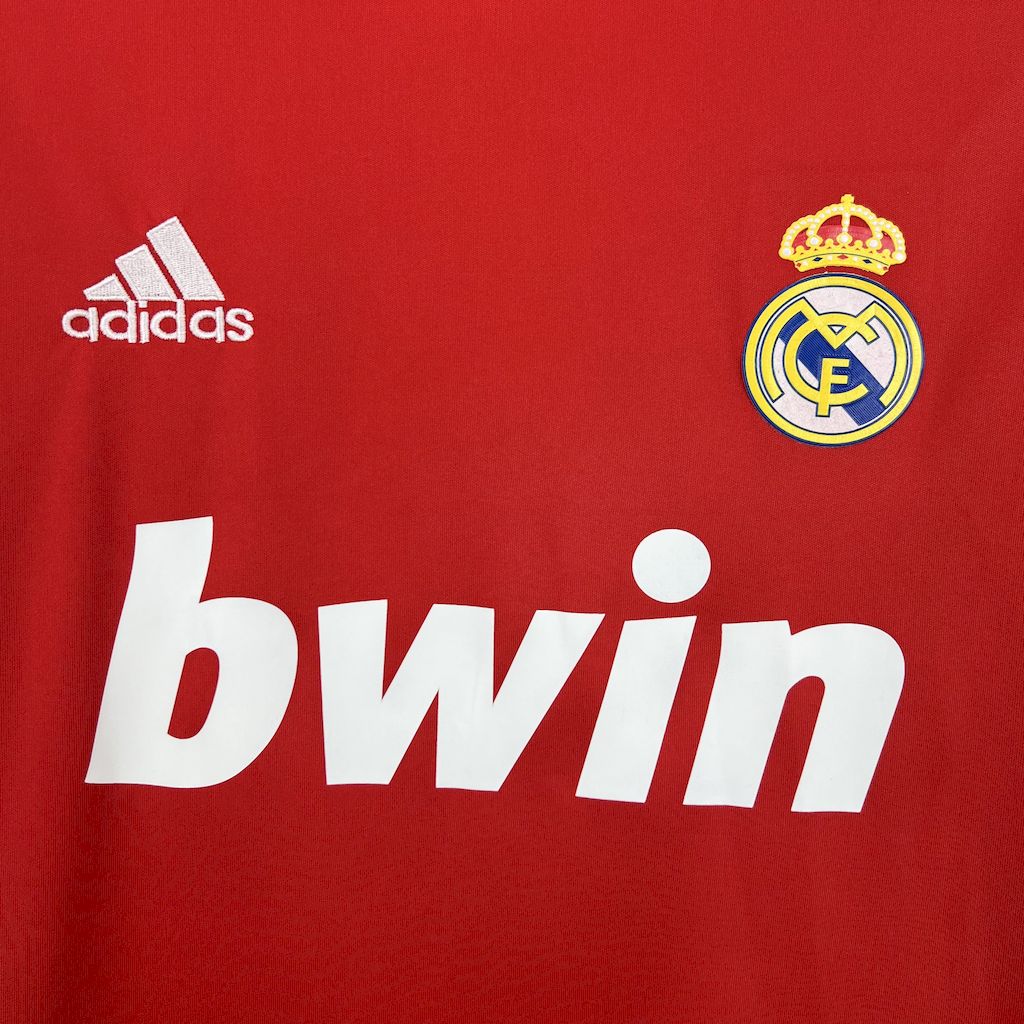 Real Madrid Retro 2011/12 Third Jersey
