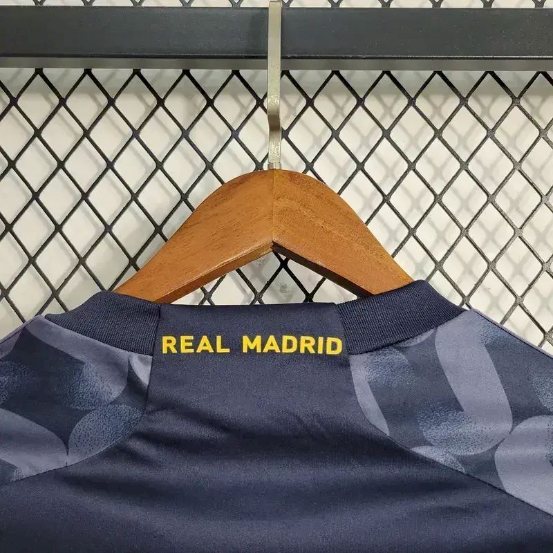 Men's Real Madrid 2023/24 Fan Away Jersey