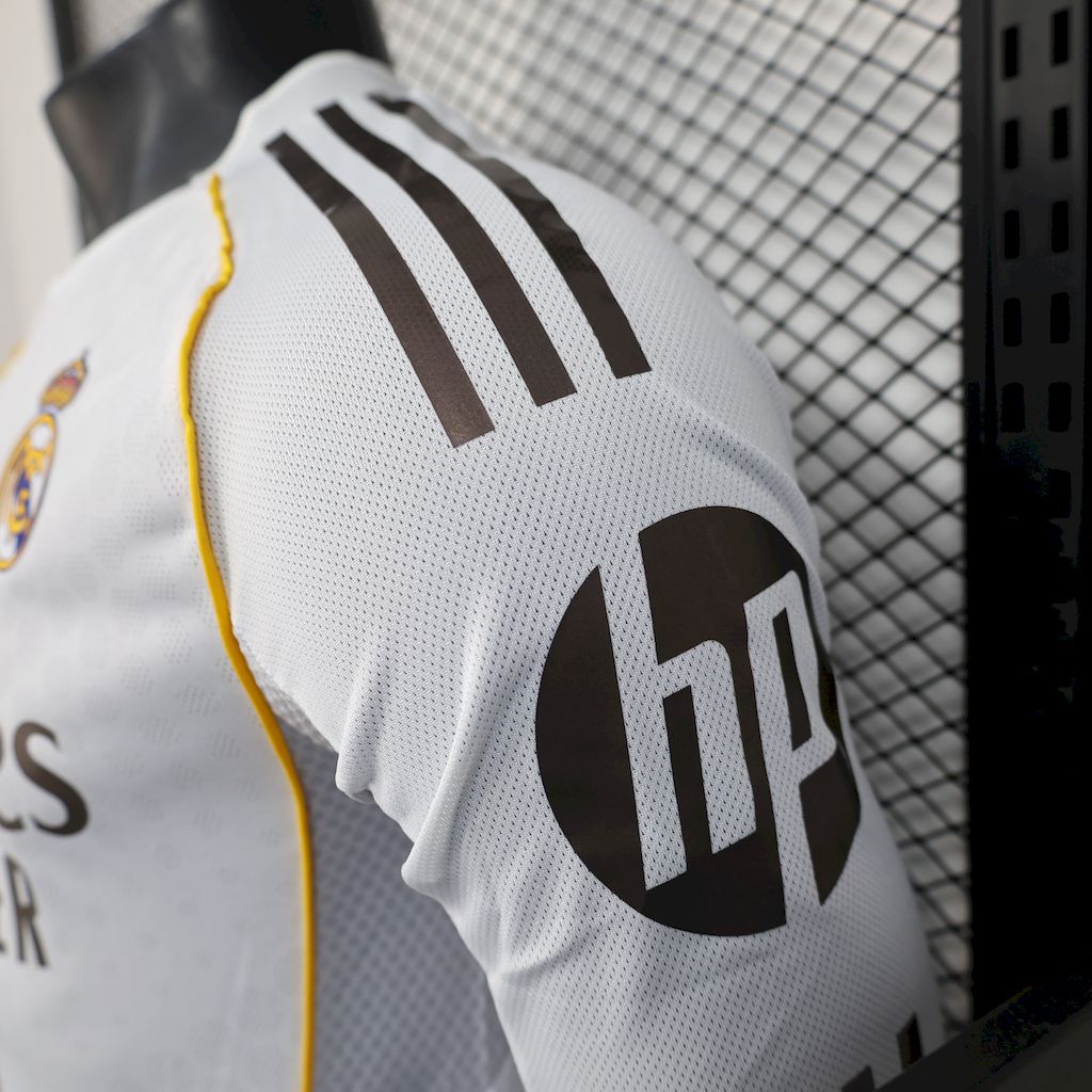 Men’s Real Madrid 2025/26 Player Home Long Sleeves Jersey