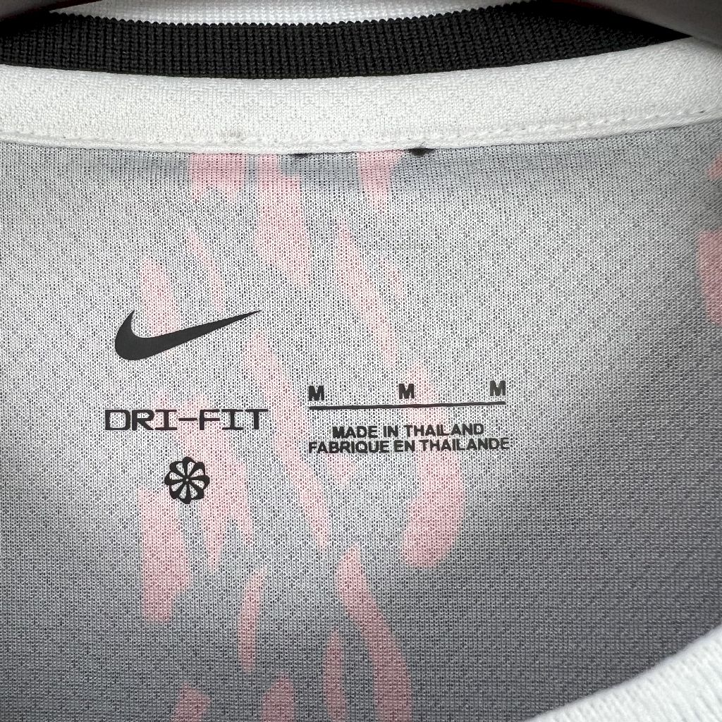 Men’s Barcelona 2024/25 Red Lion Jersey