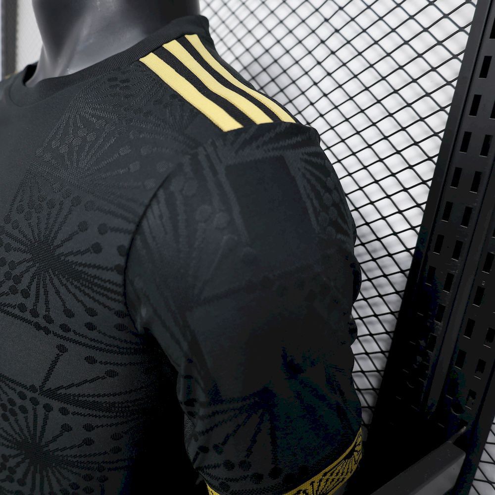 Men's Mexico 2025/26 Player Gold - Black Jersey