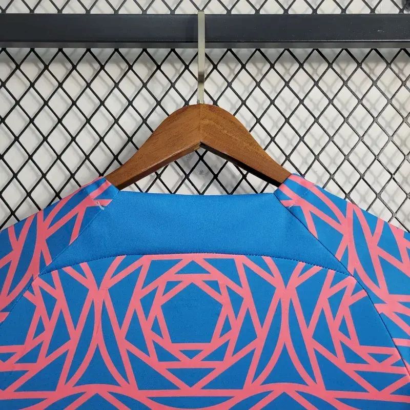 Men's England 2023/24 Academy Pro Jersey