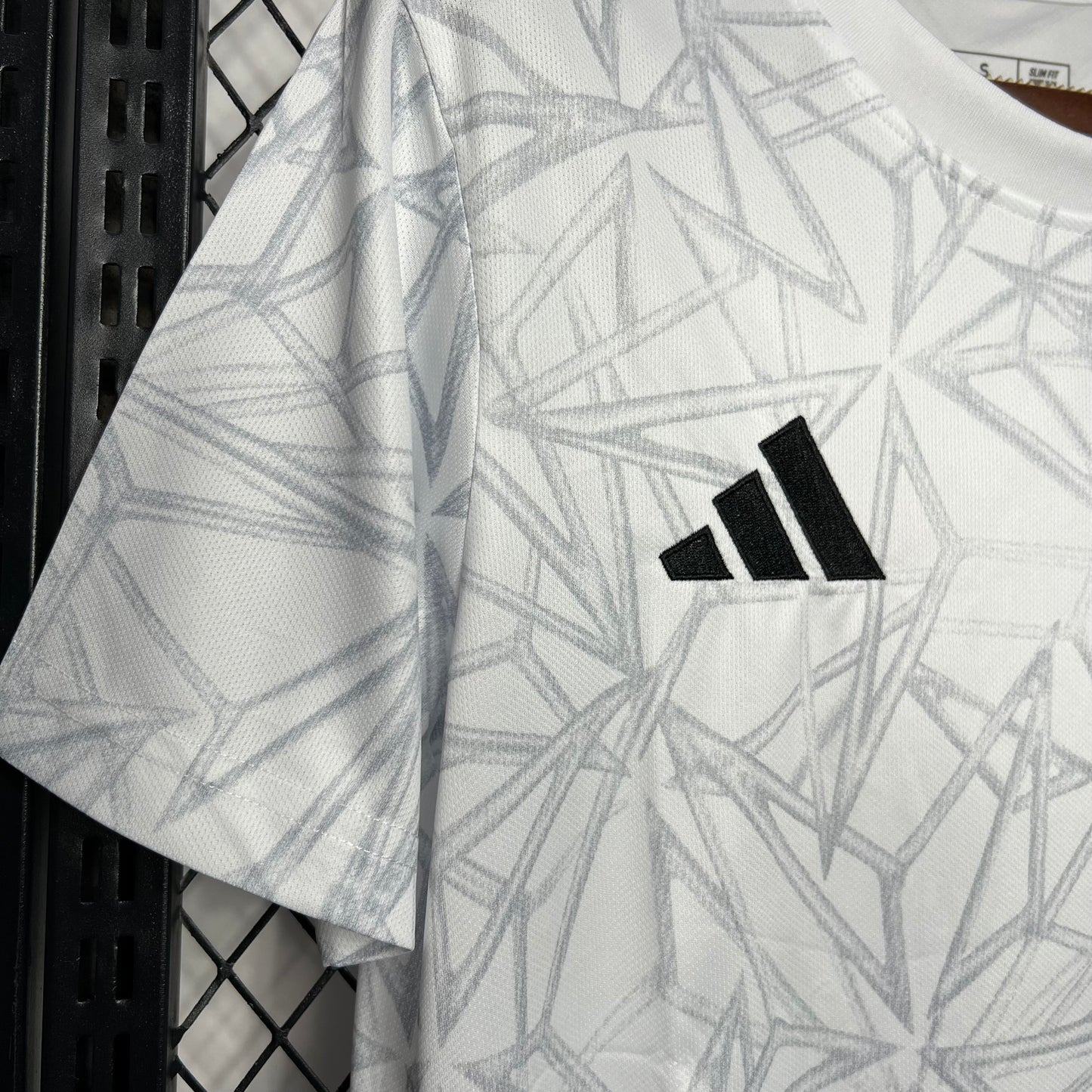 Men's Real Madrid 2024/25 Pre-match training Jersey