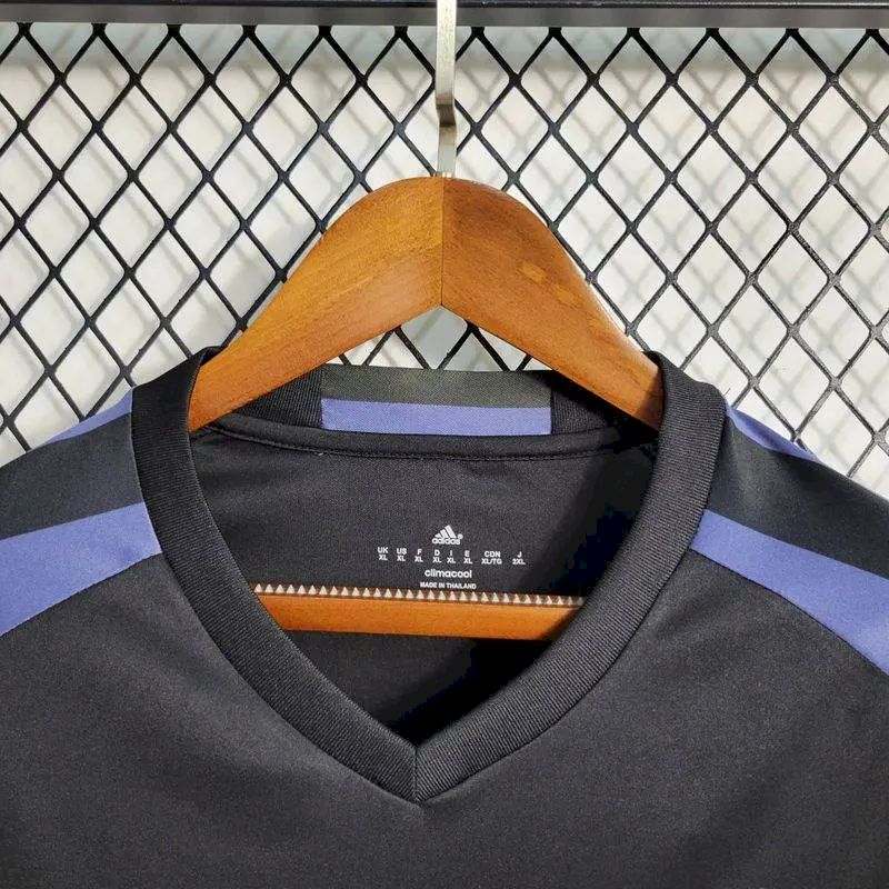 Real Madrid 2016/17 Retro Third Jersey