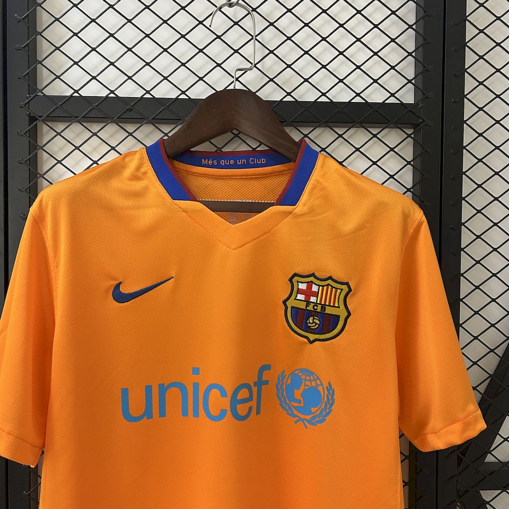 Barcelona 2006/07 Retro Away Jersey