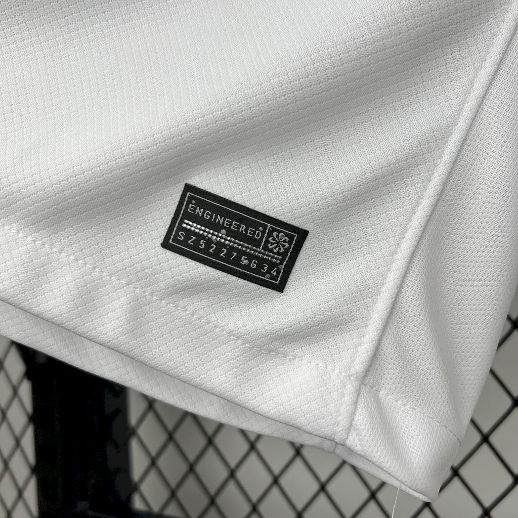 Men’s Barcelona 2025/26 Fan White Special Edition Jersey