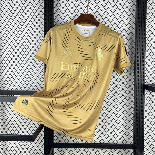 Men’s Real Madrid 2025/26 Training Gold Jersey