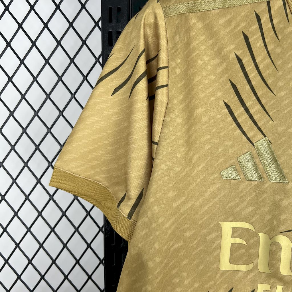 Men’s Real Madrid 2025/26 Training Gold Jersey