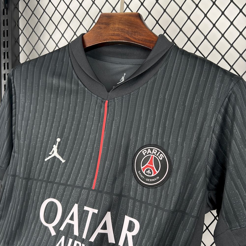 Men's Paris Saint-Germain 2025/26 Fourth Jersey