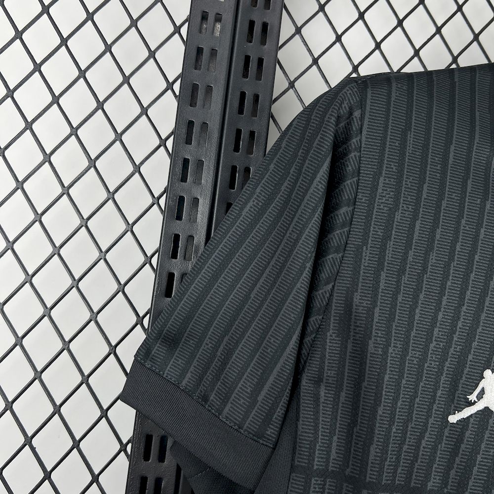 Men's Paris Saint-Germain 2025/26 Fourth Jersey