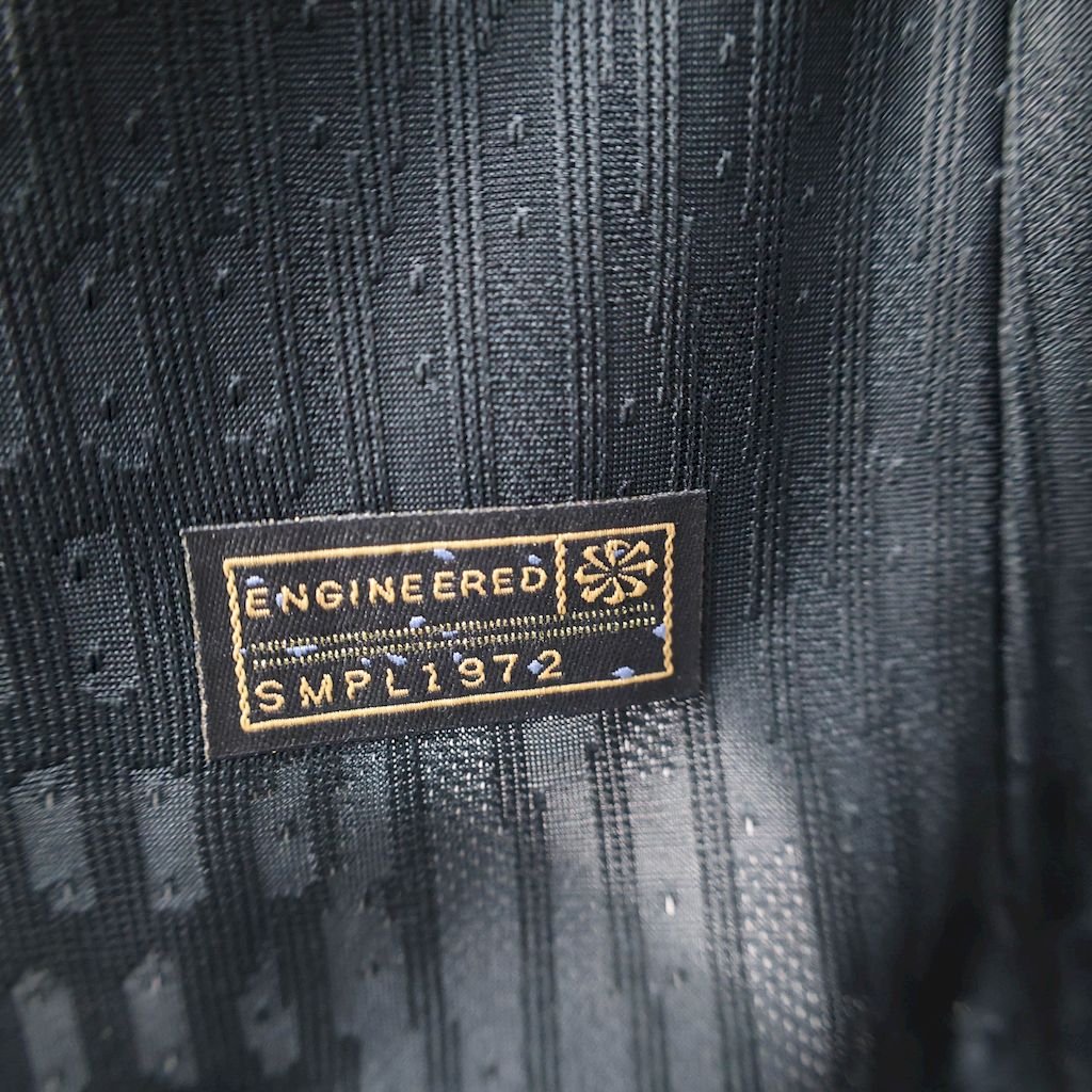 Men's Paris Saint-Germain 2024/25 Player Fourth Black Jersey